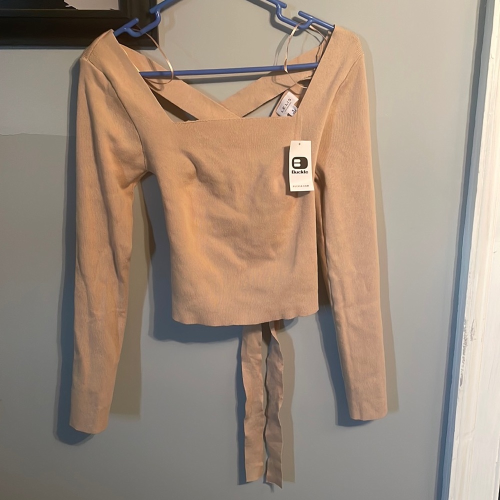 Cross cross back nude top